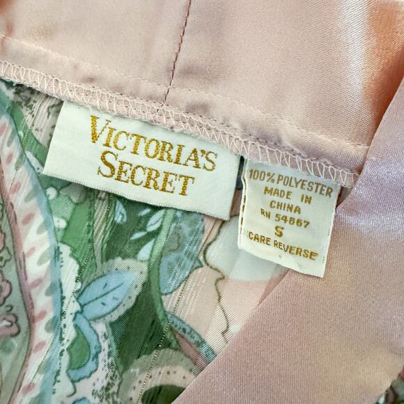 Victoria's Secret | Vintage Gold Label Pink Floral Button Up Pajama Top‎ SMALL - Picture 3 of 6